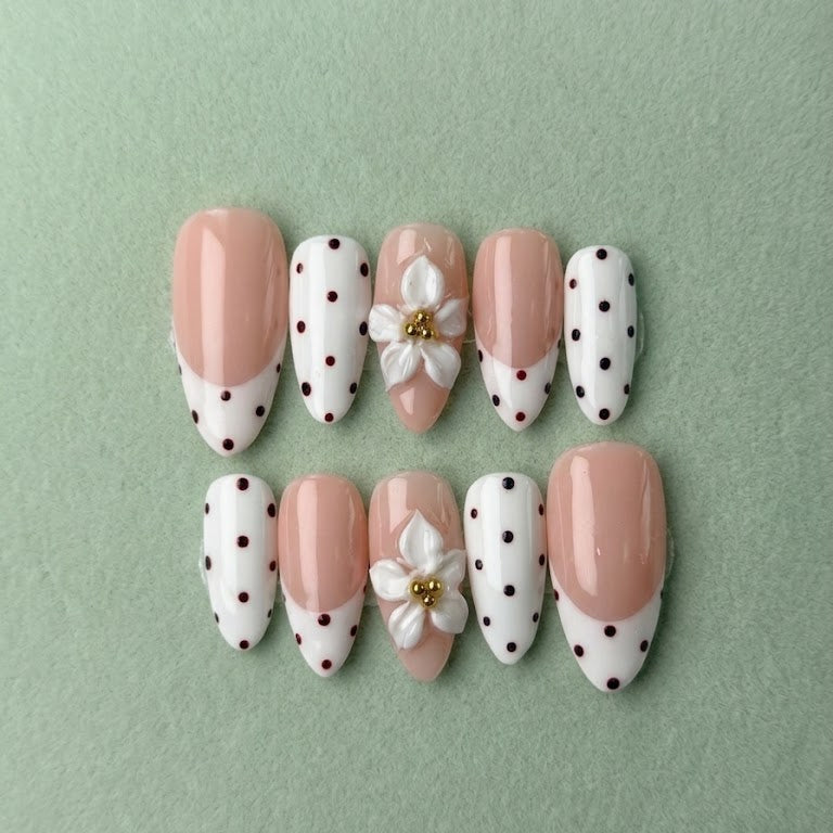 Dot Darling